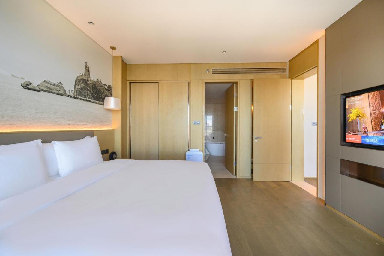 Wyndham Grand Plaza Royale Yuzhou Xiamen Wuyuan Bay Hotel Екстериор снимка