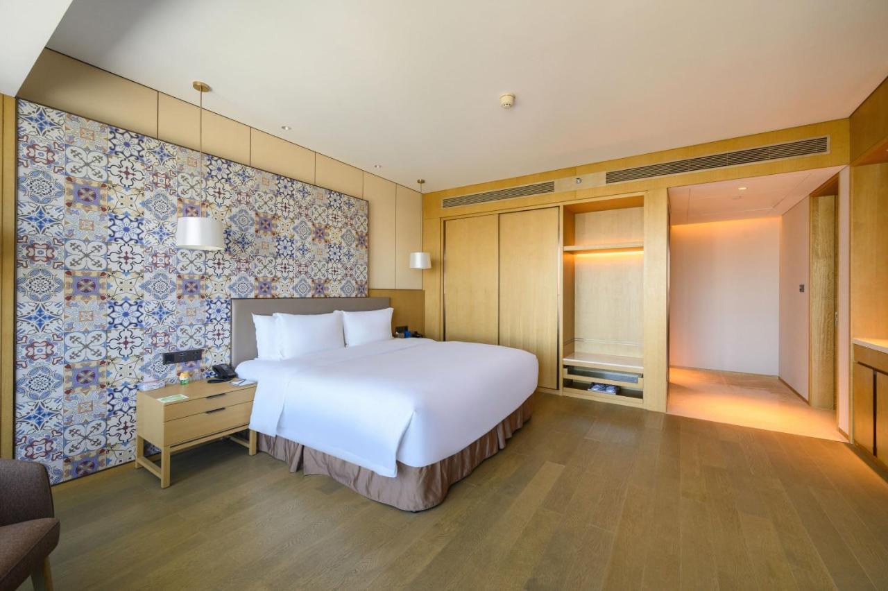 Wyndham Grand Plaza Royale Yuzhou Xiamen Wuyuan Bay Hotel Екстериор снимка