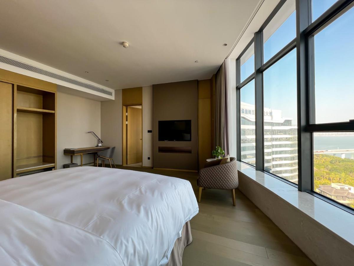 Wyndham Grand Plaza Royale Yuzhou Xiamen Wuyuan Bay Hotel Екстериор снимка