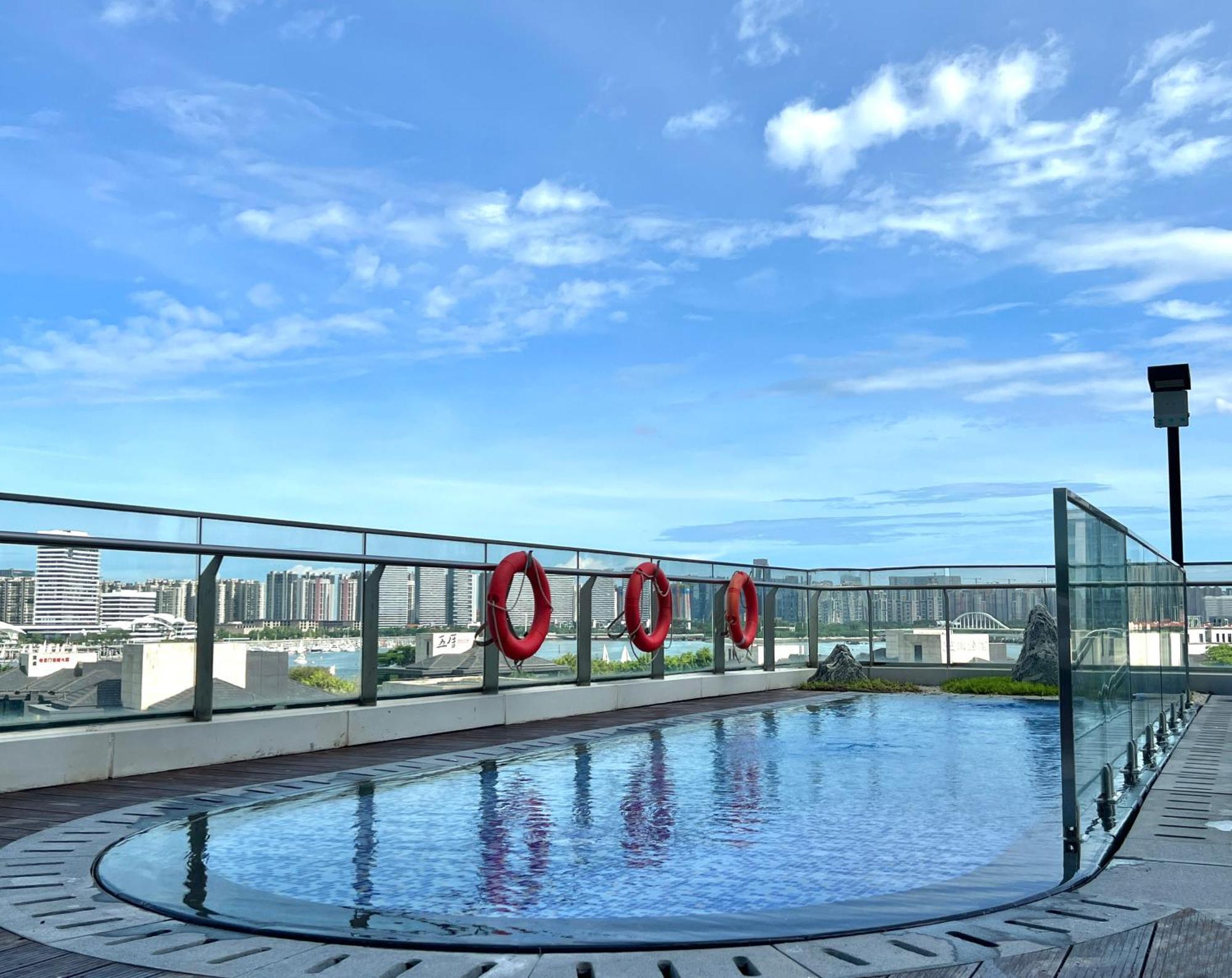 Wyndham Grand Plaza Royale Yuzhou Xiamen Wuyuan Bay Hotel Екстериор снимка