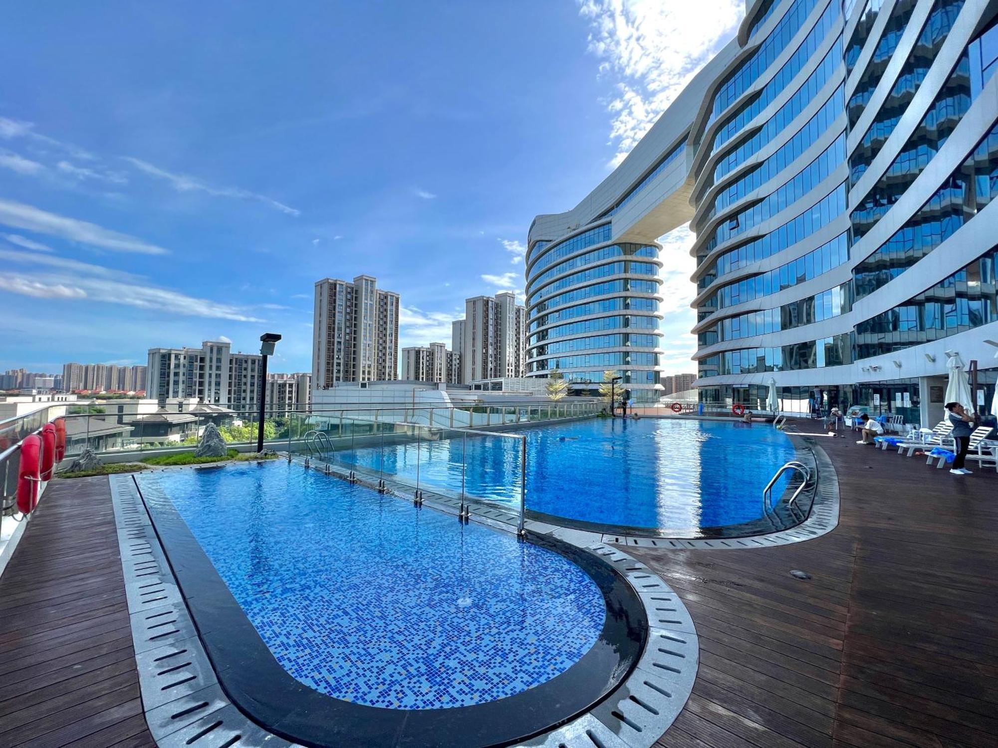 Wyndham Grand Plaza Royale Yuzhou Xiamen Wuyuan Bay Hotel Екстериор снимка