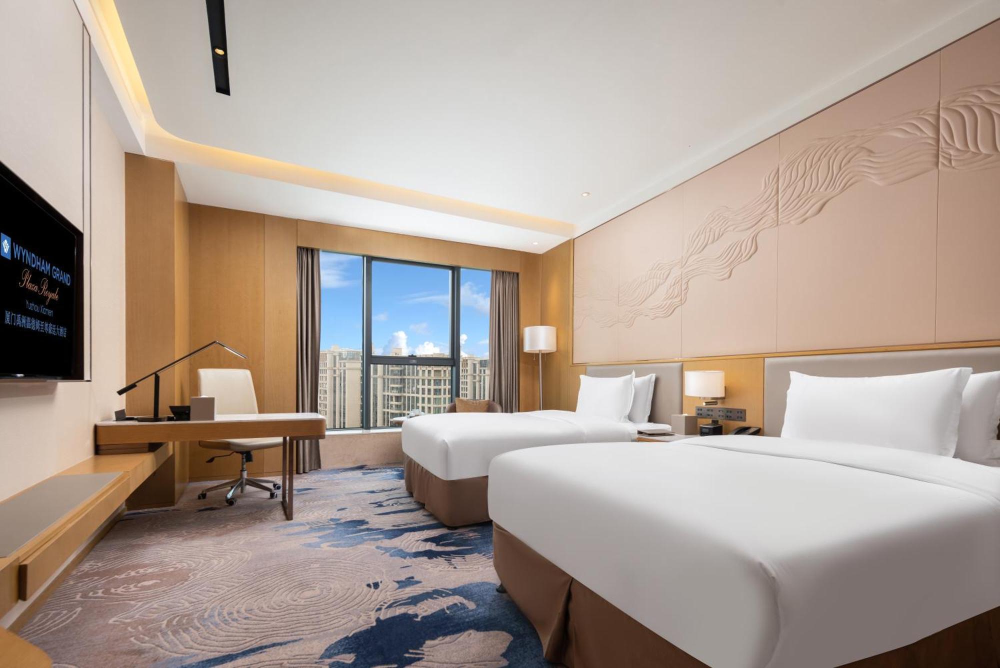 Wyndham Grand Plaza Royale Yuzhou Xiamen Wuyuan Bay Hotel Екстериор снимка