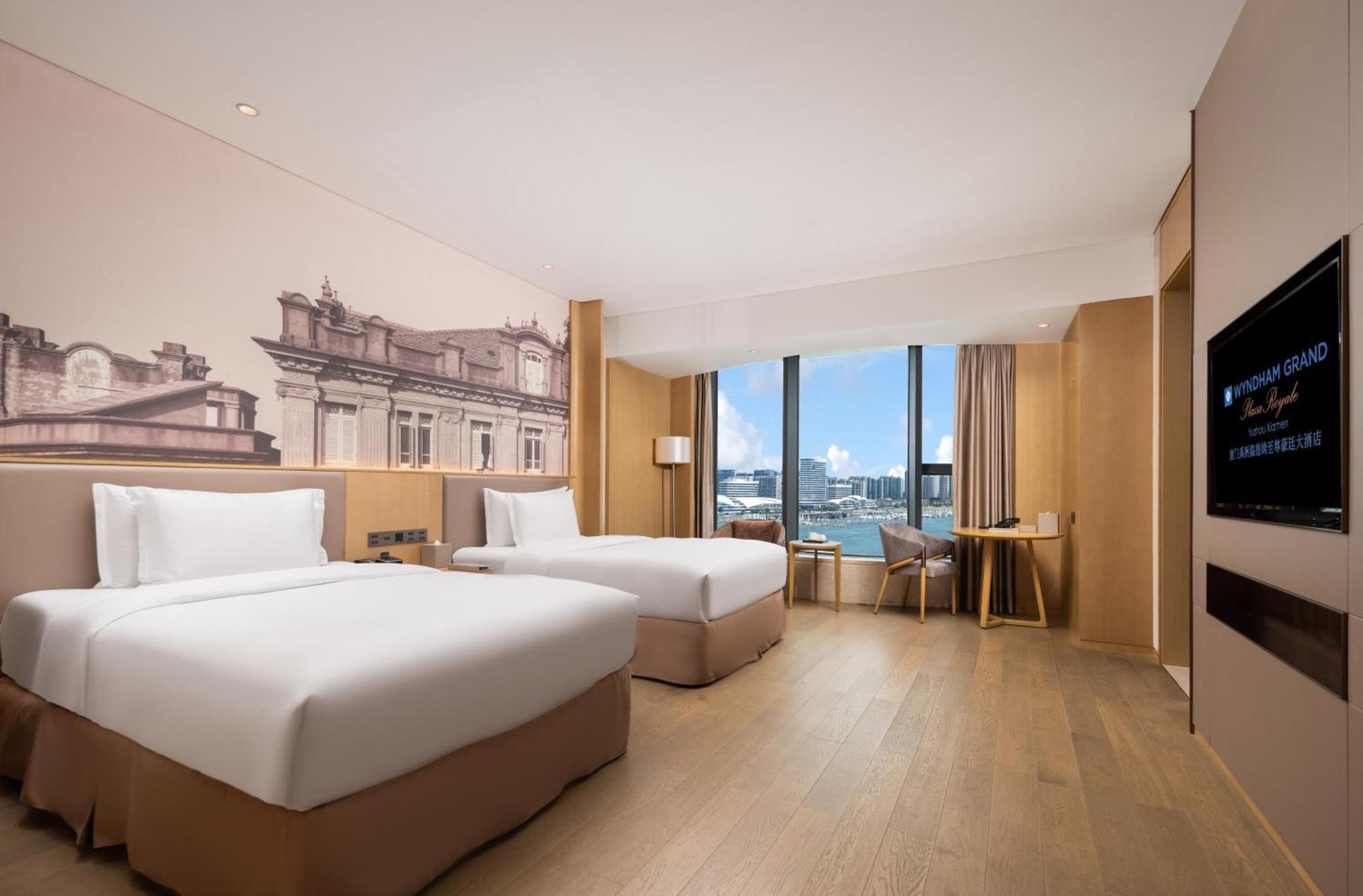 Wyndham Grand Plaza Royale Yuzhou Xiamen Wuyuan Bay Hotel Екстериор снимка