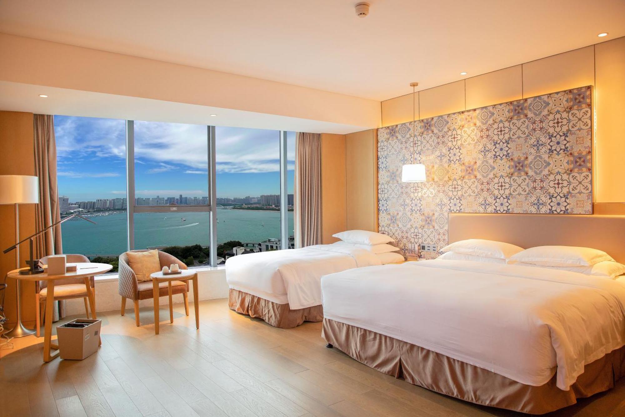 Wyndham Grand Plaza Royale Yuzhou Xiamen Wuyuan Bay Hotel Екстериор снимка