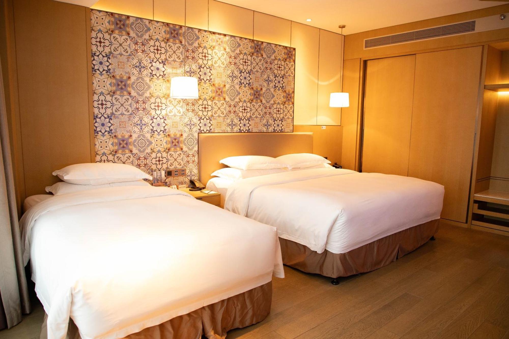 Wyndham Grand Plaza Royale Yuzhou Xiamen Wuyuan Bay Hotel Екстериор снимка