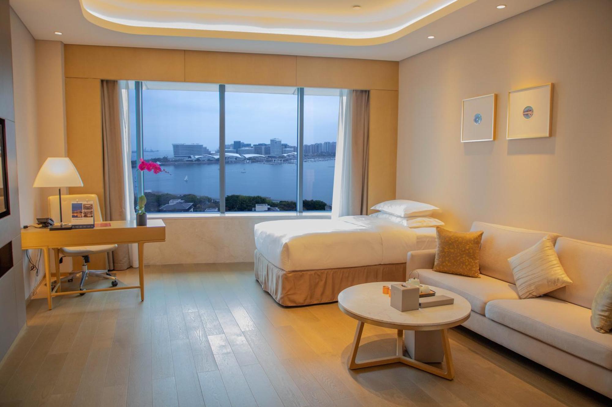 Wyndham Grand Plaza Royale Yuzhou Xiamen Wuyuan Bay Hotel Екстериор снимка