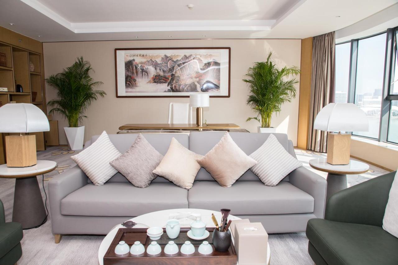 Wyndham Grand Plaza Royale Yuzhou Xiamen Wuyuan Bay Hotel Екстериор снимка